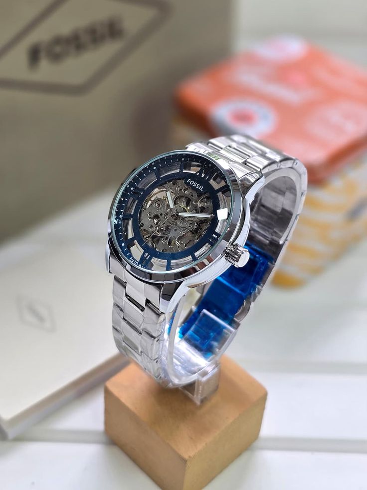 FOSSIL AUTOMATIC WATCH